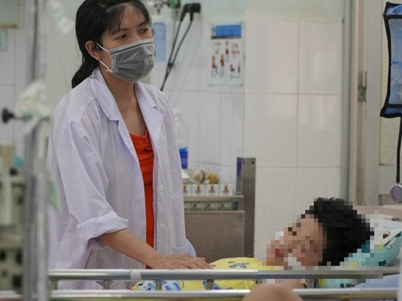 bac-si-canh-bao-loai-thuoc-ha-sot-tuyet-doi-khong-dung-khi-sot-xuat-huyet