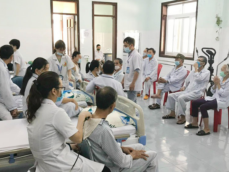 gia-tang-benh-nhan-mac-can-benh-khien-chu-tich-xa-o-quang-binh-tu-vong