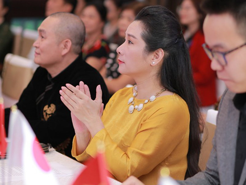 thanh-thanh-hien-chia-se-cach-bao-ve-xuong-khop